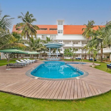 White Wharf Beach Resort Morjim Goa Exterior photo