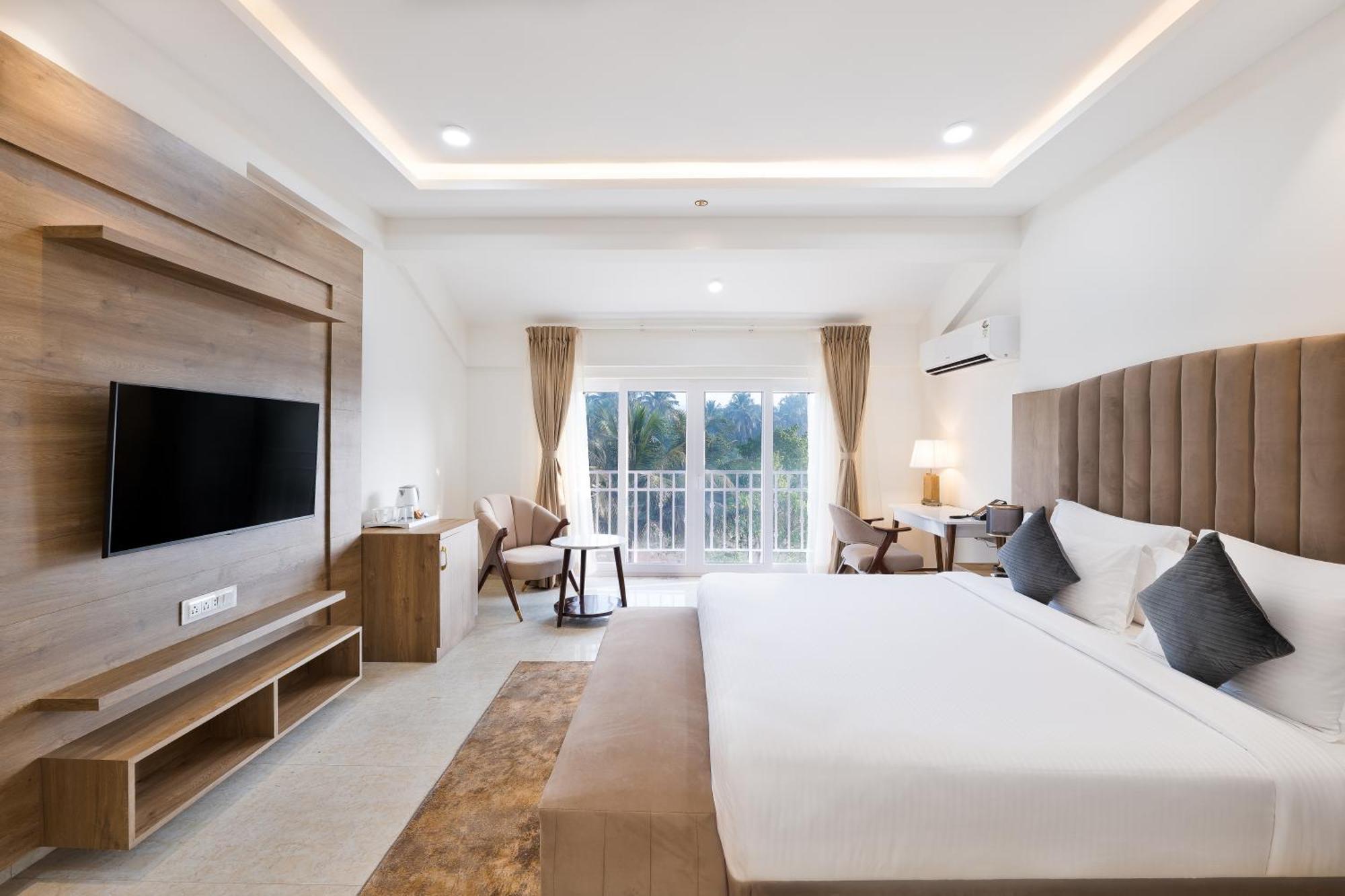 White Wharf Beach Resort Morjim Goa Exterior photo