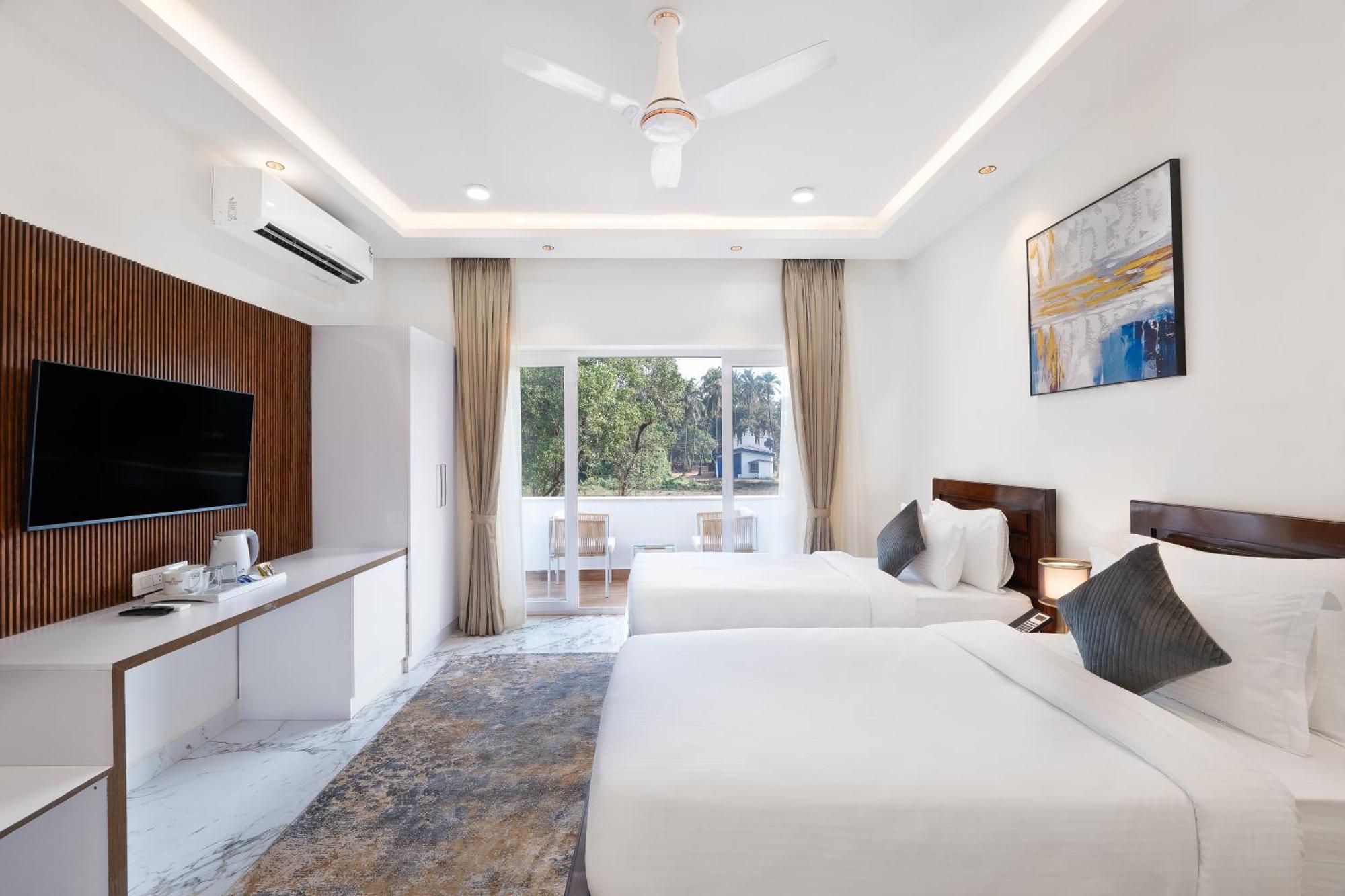 White Wharf Beach Resort Morjim Goa Exterior photo
